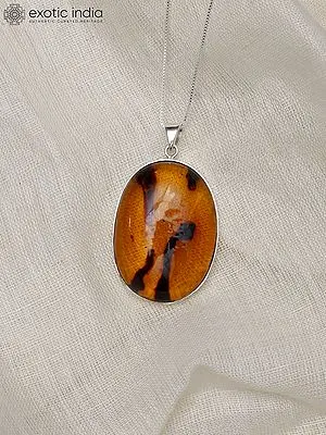 Large Oval Shape Amber Pendant