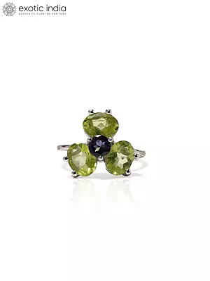 Flower Design Peridot Ring