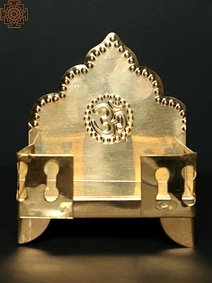5" Brass Throne with Om in Center