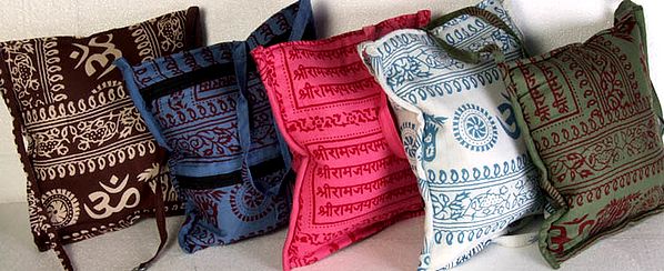 Lot of Five Printed Shoulder Bags with Sri Ram Naaam Mantra