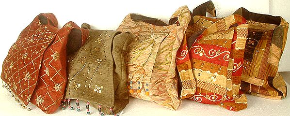 Lot of Five Jute Shoulder Bags with Seqiuns