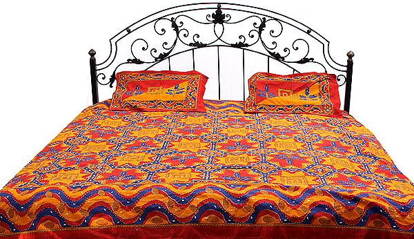Tri-Color Kantha Stitch Bedspread with Printed Leaves
