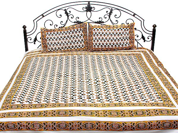 Ivory and Green Bedspread from Pilkhuwa with Printed Flowers All-Over
