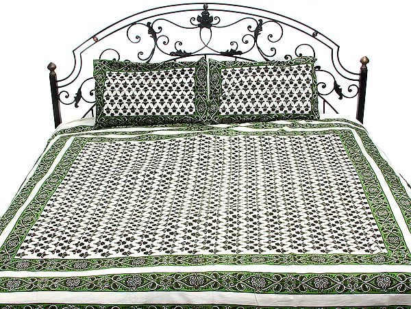 Ivory and Green Bedspread From Pilkhuwa with Printed Flowers All-Over
