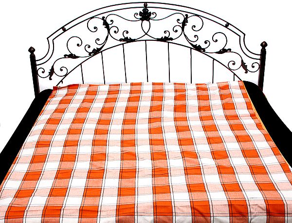 Ivory and Rust Single-Bed Bedspread with Giant Checks