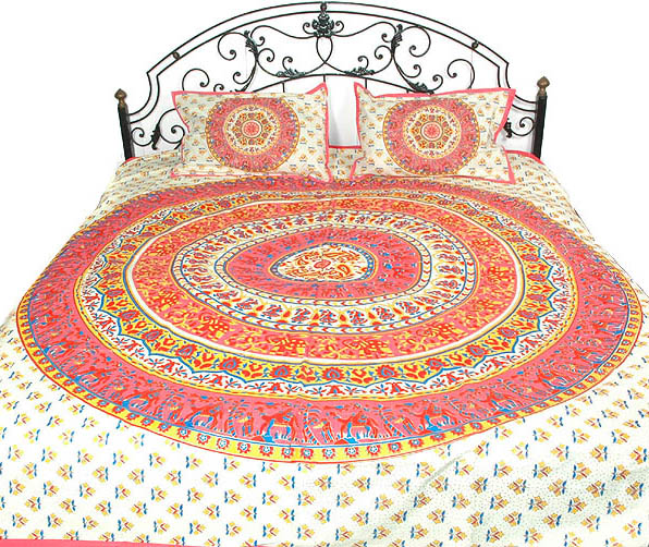 Ivory Bedspread with Printed Camels
