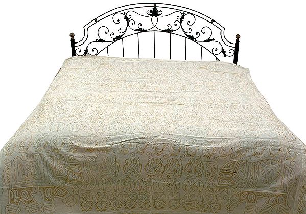 Ivory Gujarati Bedspread with All-Over Golden Thread Work