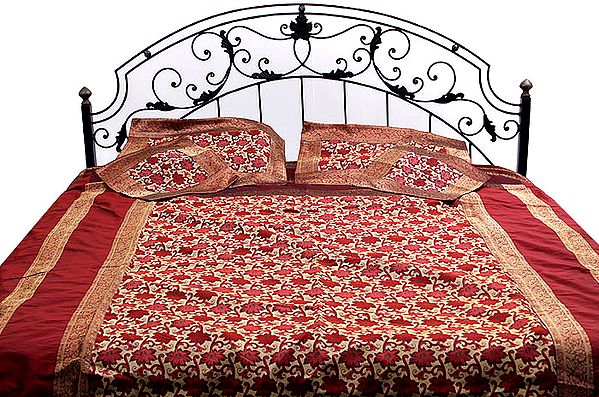 Maroon and Golden Bedcover with All-Over Brocade Woven Flowers