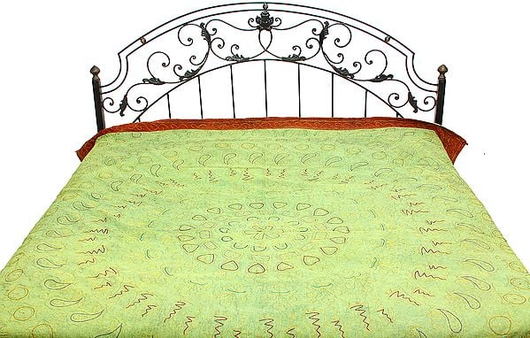 Ming-Green Stonewashed Bedspread with Ari-Embroidery All-Over in Golden Thread