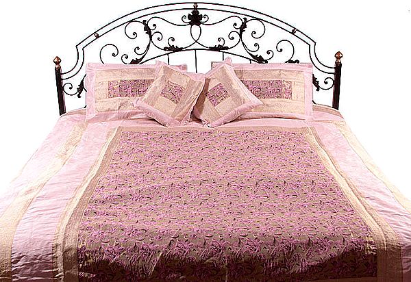 Powder-Pink Floral Bedcover with All-Over Brocade Weave