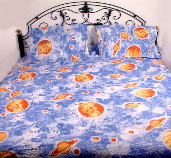 Printed Cosmic Bedspread with Cushion Covers