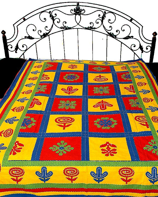 Single Bed Bedspread with Kantha Stitch Printed with Auspicious Motifs