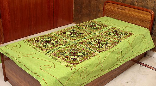 Green Single-Bed Gujarati Bedspread with Embroidered Flowers