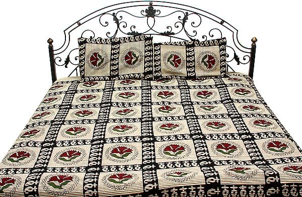 Beige and Black Bedspread from Pilkhuwa with Printed Flowers