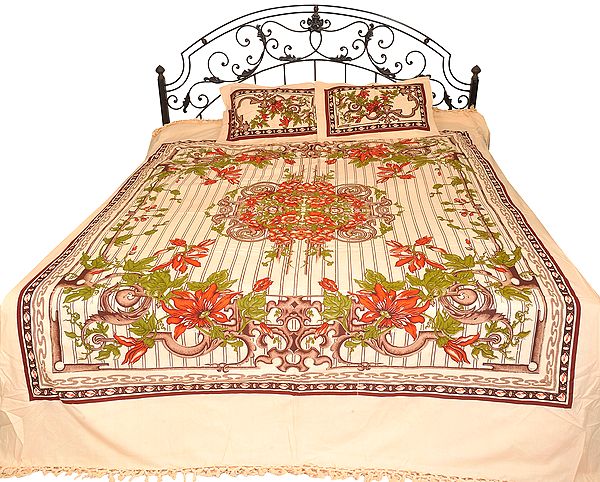 White-Smoke Bedspread from Pilkhuwa with Printed Flowers