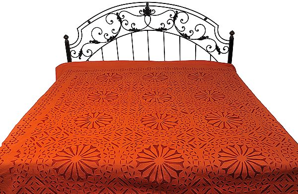 Stonewashed Bedspread with Floral Applique
