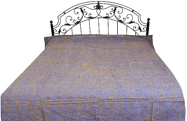 Stonewashed Bedspread with Ari Embroidery in Golden Thread