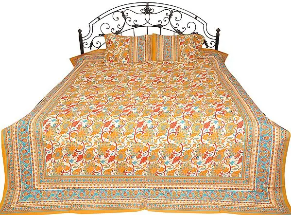 Sanganeri Bedspread with Floral Print