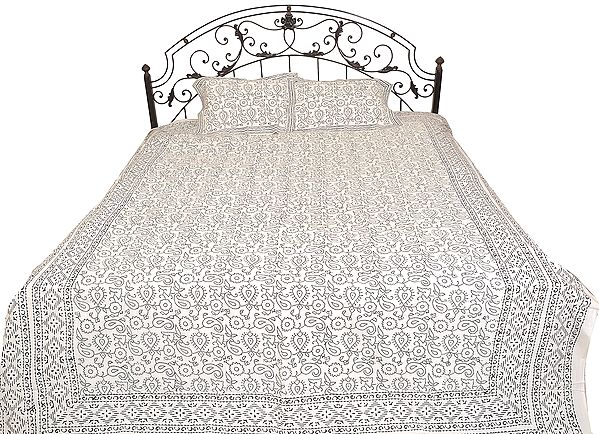 White and Black Bedspread from Jaipur with Flowers and Paisleys Print