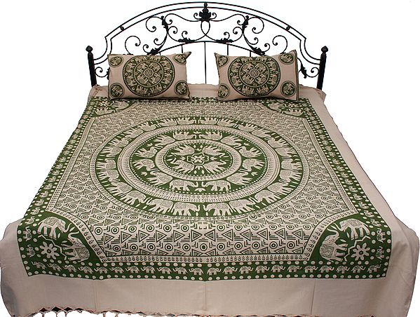 Bedsheet from Pilkhuwa with Printed Chakravhuh of Elephants