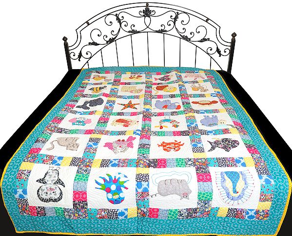 White Printed Nursery Blanket from Dehradun with Patch-work