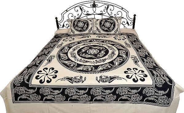 White and Black Bedsheet with Printed Mandala of Lizards