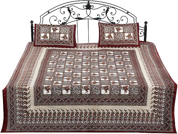 Bedspread from Pilkhuwa with Printed Elephant Procession