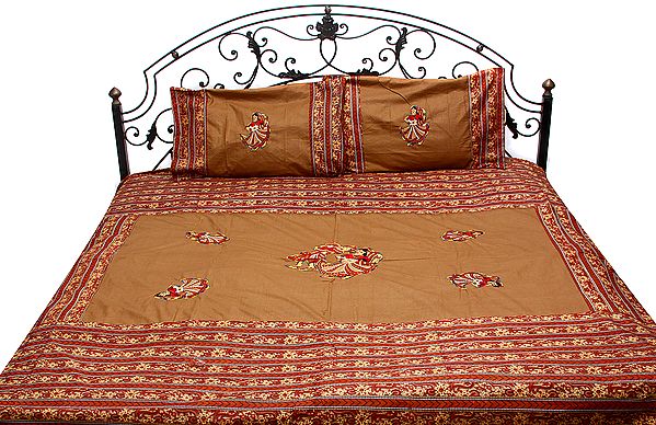 Tobacco-Brown Applique Bedspread with Embroidered Dancing Couples