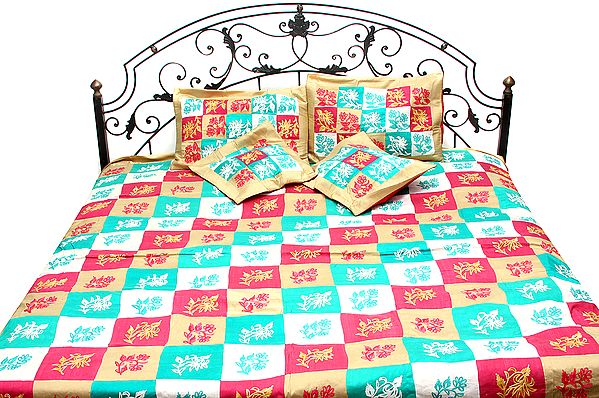 Tri-Color Five-Piece Patchwork Bedcover from Kashmir with Ari-Embroidery