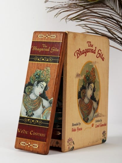 Gift Pack of The Bhagavad Gita with Multi-Coloured Inner Printed on Acid-Free Paper in With Wooden Box (A6 Size Book)