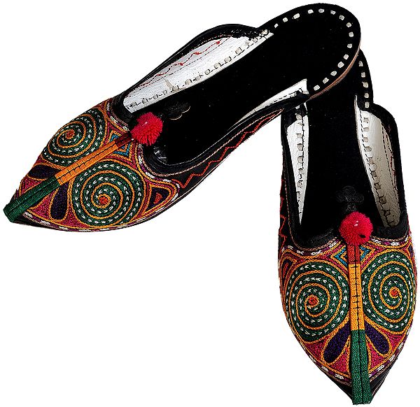 Black Mojaris with Spiral Embroidery by Hand