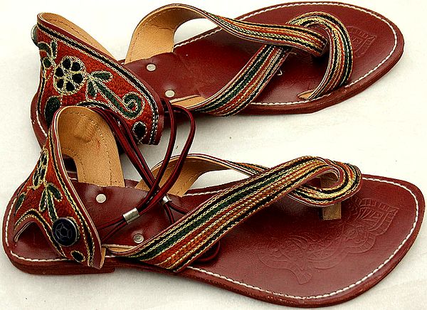 Tri-color Flat Sandals with Threadwork