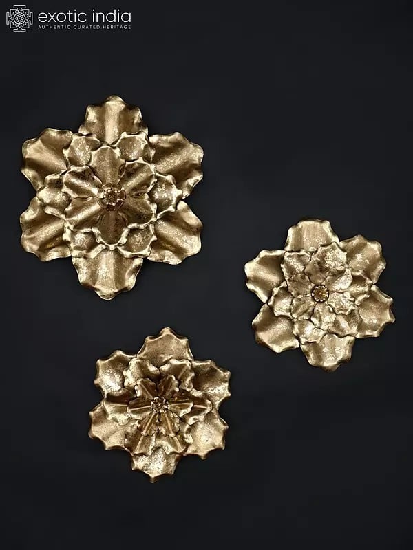 16" Set of Three Decorative Flowers in Golden Finish | Wall Decor