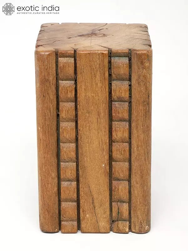 10" Wooden Pedestal