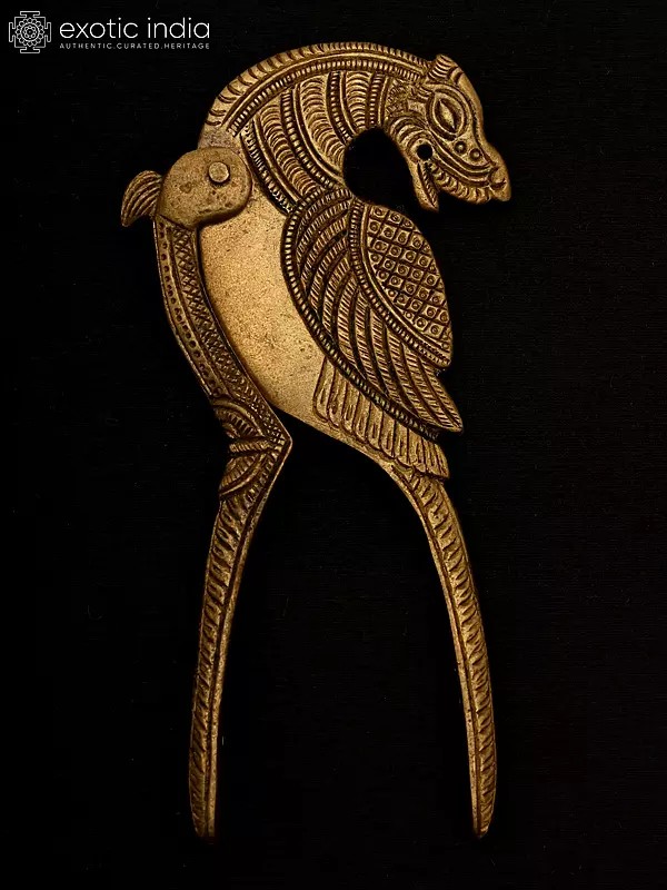 5" Designer Nut Cracker/Sarota in Brass