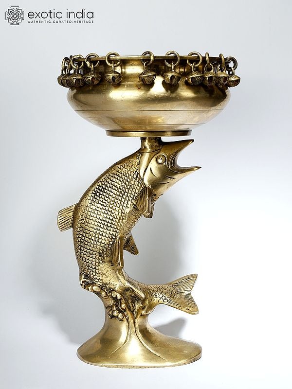 11" Designer Fish Urli in Brass