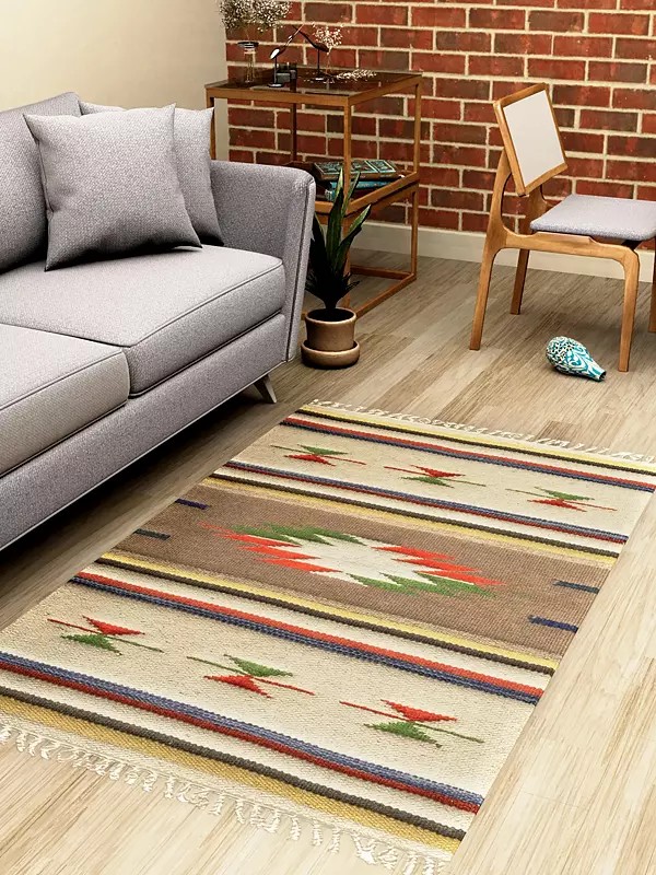 Handloom Durri from Sitapur with Woven Stars