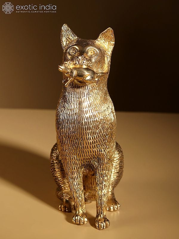 7" Decorative Cat with Mouse In Her Mouth | Brass Statue