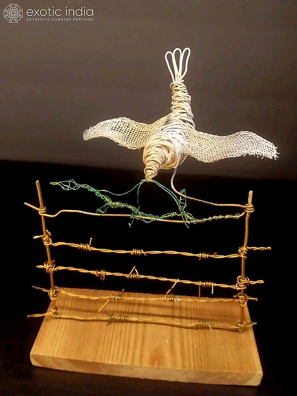 Flying Bird | Wire Art | Table Decor Sculpture