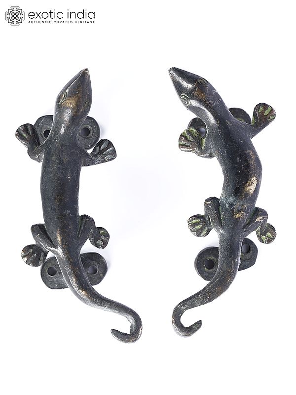5" Lizards Design Vintage Look Door Handles Pair in Brass