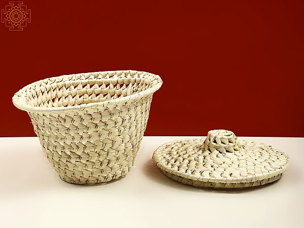 9" Palm Leaf Basket with Lid (Languishing Art of Tamil Nadu)