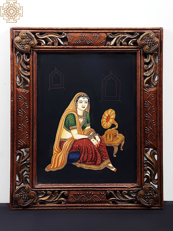 21" Beautiful Queen Painting with Wooden Frame