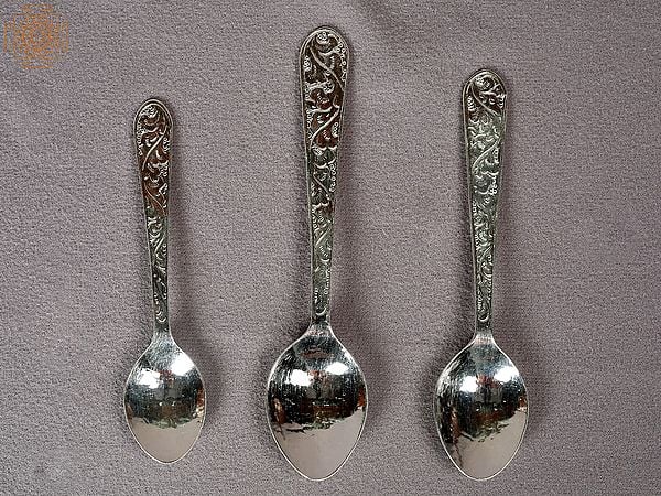 6" Set of Three Silver Spoons | Kitchen and Dining Utensils