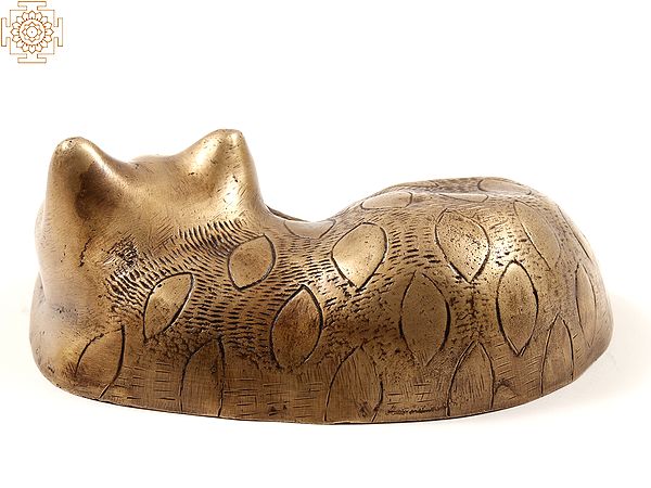 7 Brass Decorative Relaxing Cat | Table Decor Items