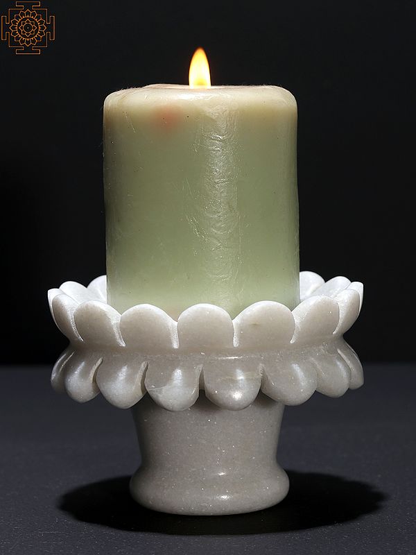 4" Small Lotus Candel Stand In White Marble