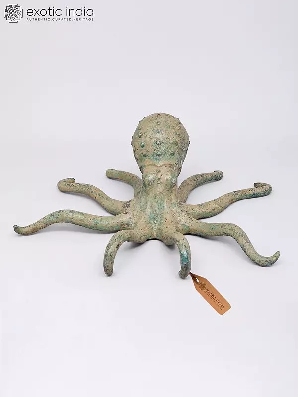 Marine-Themed Octopus Sculpture