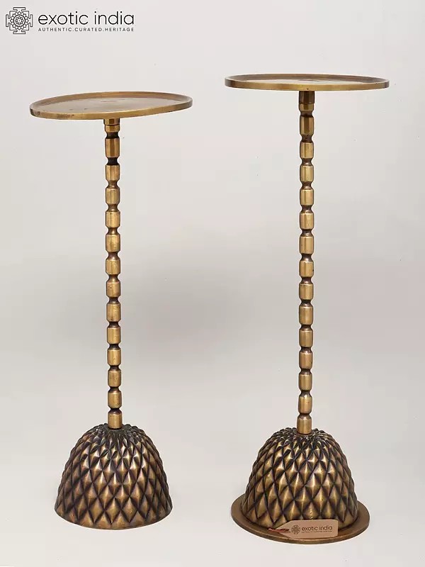 Set of 2 Brass Candle Stands for Decorative Display