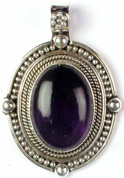 Amethyst Pendant with Knotted Rope and Granulated Borders