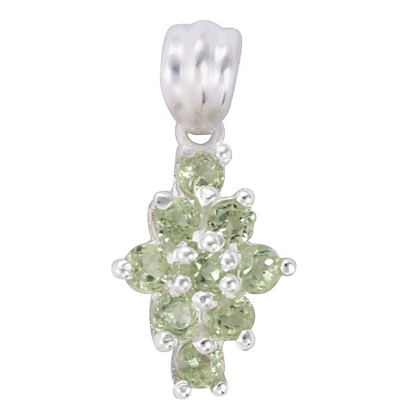 Superfine Sterling Silver Pendant with Peridot Stone