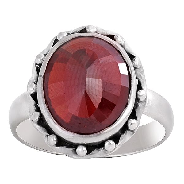 Stylish Sterling Silver Ring with Garnet Stone